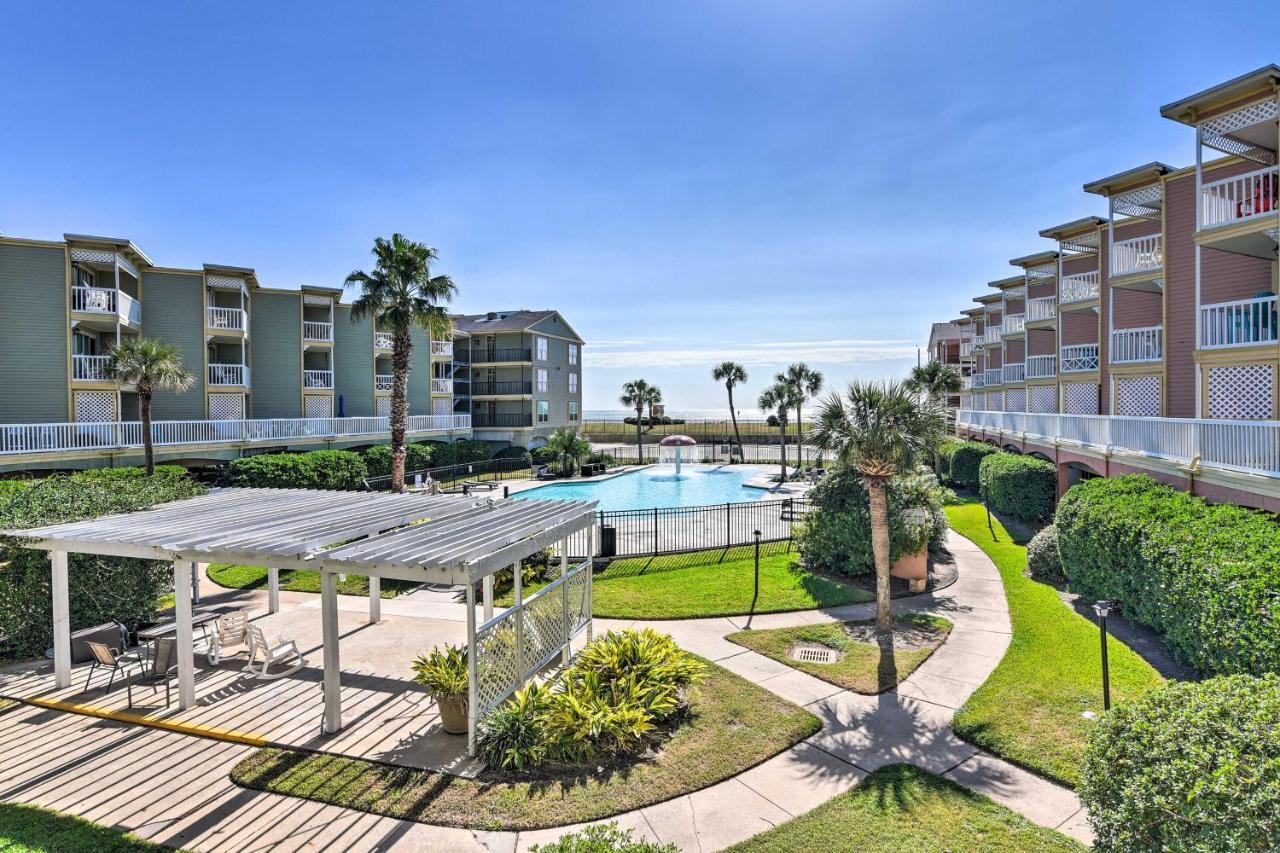 Coastal Galveston Condo Walk To Shoreline! Buitenkant foto