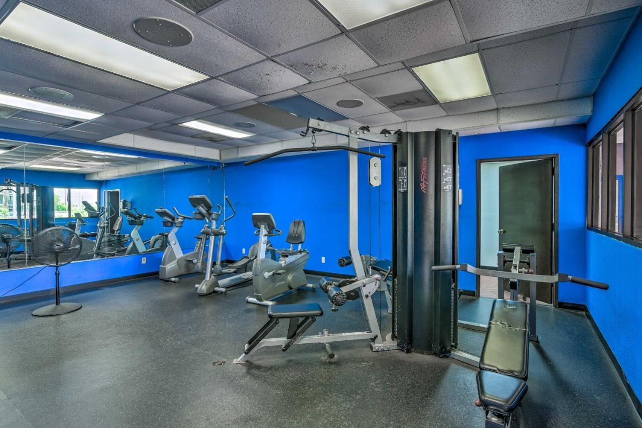 Coastal Galveston Condo Walk To Shoreline! Buitenkant foto