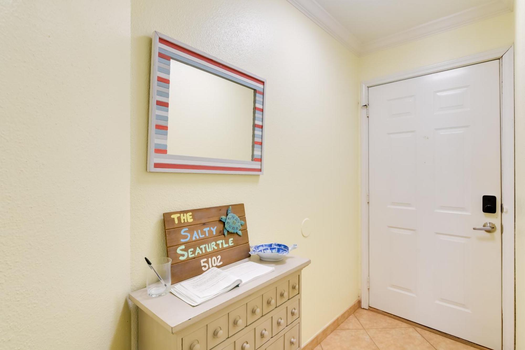 Coastal Galveston Condo Walk To Shoreline! Buitenkant foto