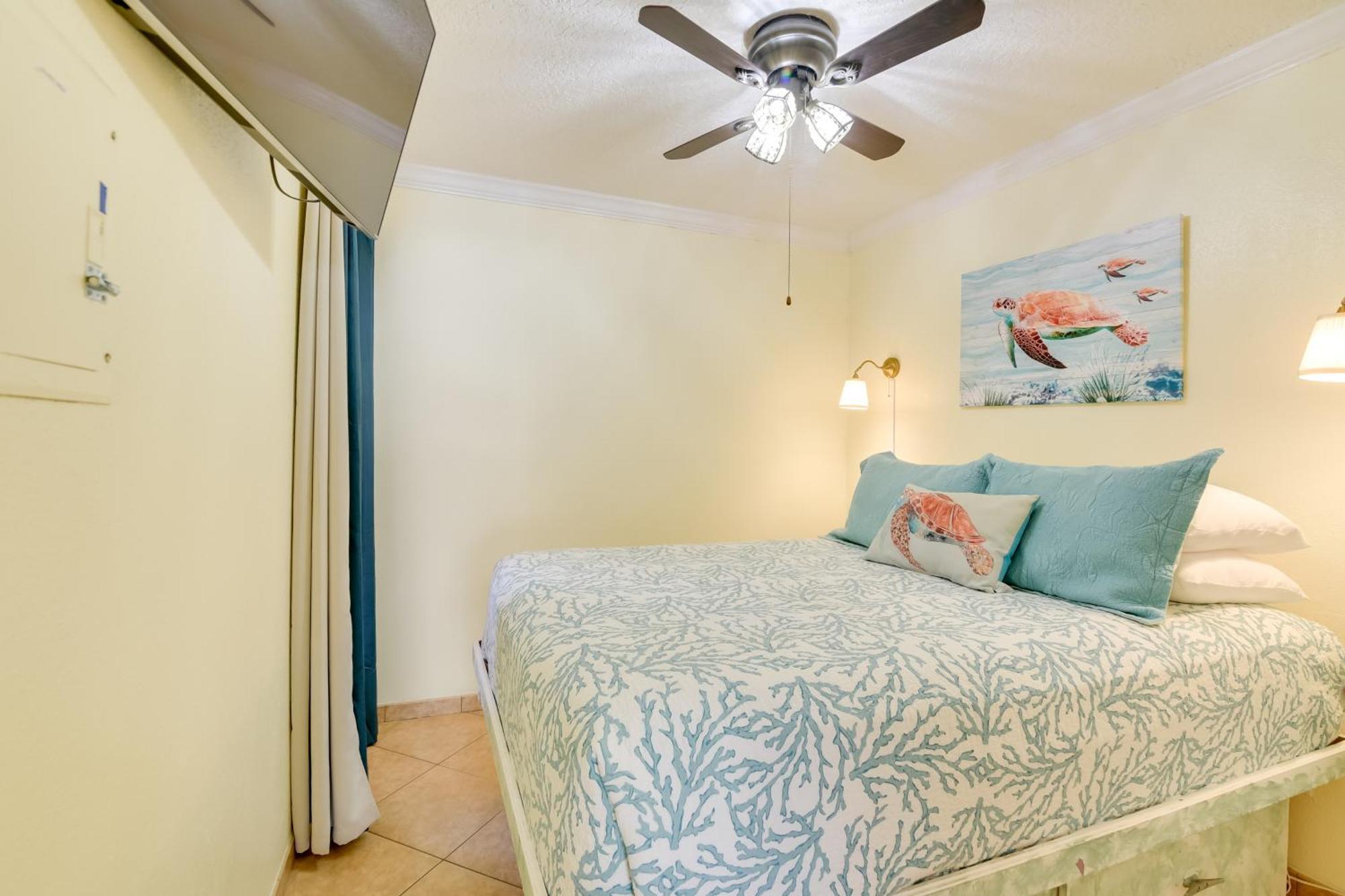 Coastal Galveston Condo Walk To Shoreline! Buitenkant foto