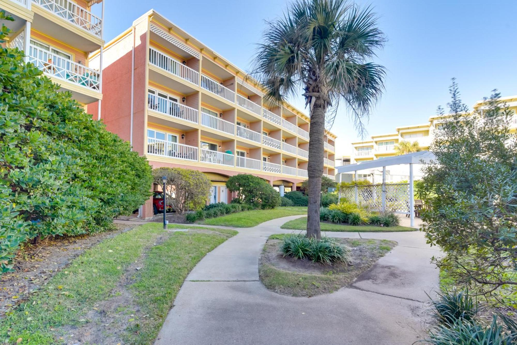 Coastal Galveston Condo Walk To Shoreline! Buitenkant foto